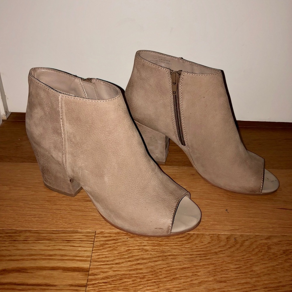 Steve Madden Perley Stone Leather Peep Toe Booties